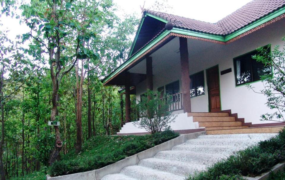 Chiangmai Night Safari Resort - Chiang Mai — Photos 1